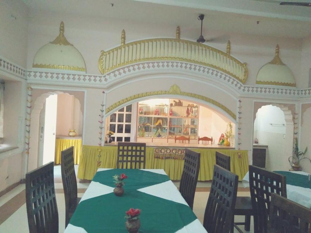 Hotel Jamuna Resort Jhunjhunu エクステリア 写真